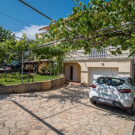 Apartments Bogdanic Krk I Krk Town Buitenkant foto